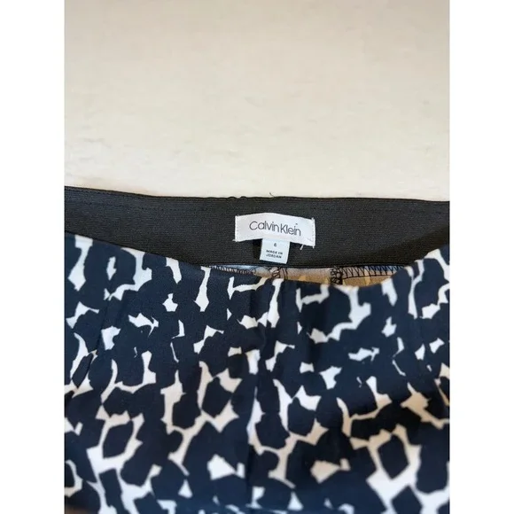 Calvin Klein Women's Black White Leopard Print Skinny Pants Size 6 - Picture 3 of 3